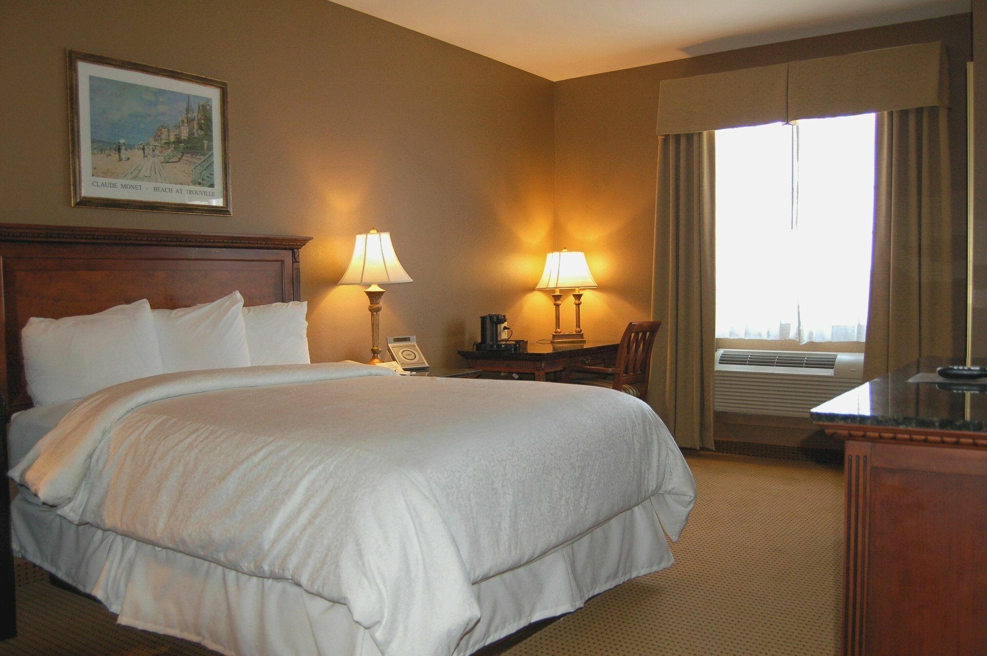 The Hotel 4*