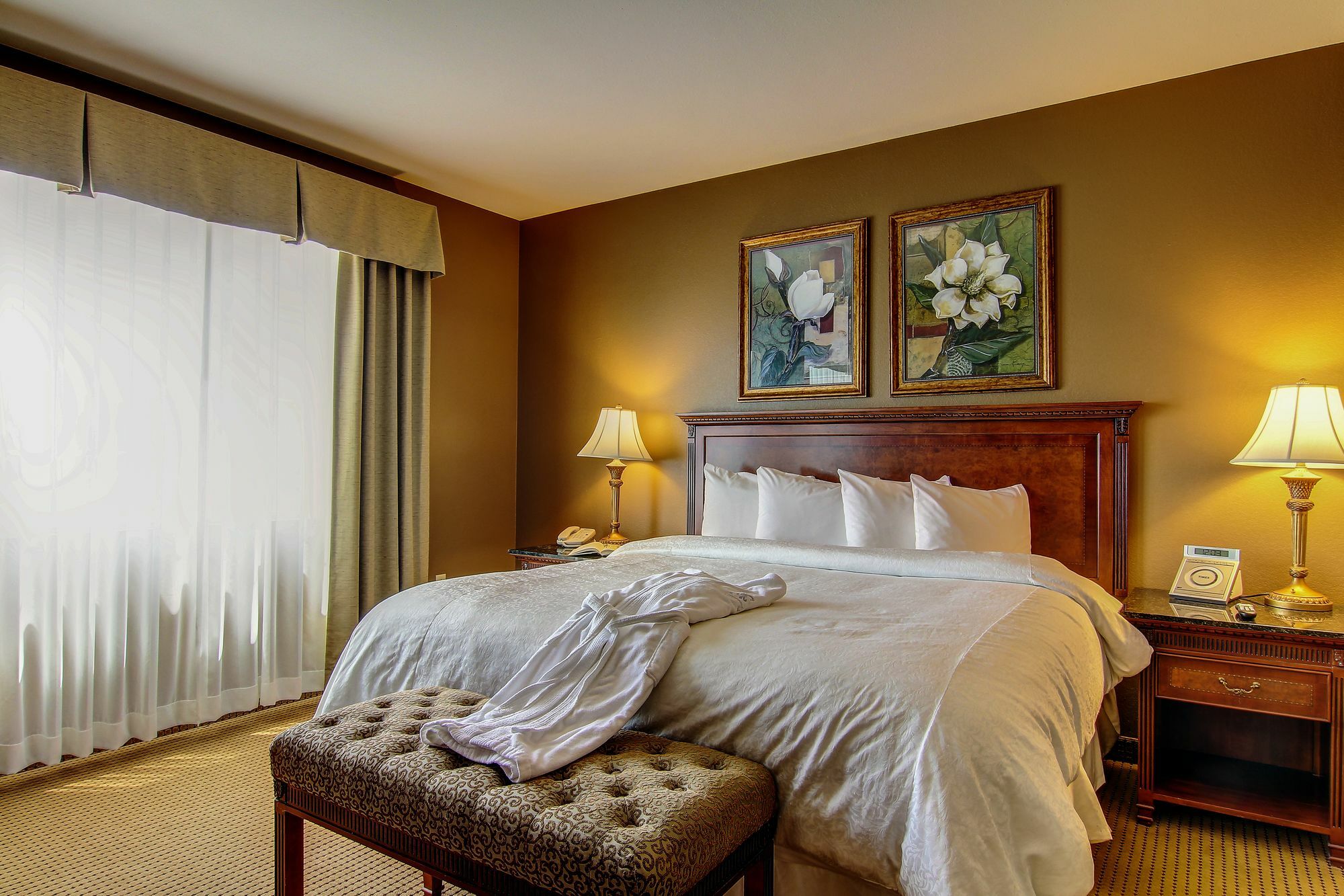 Hotel The 4*